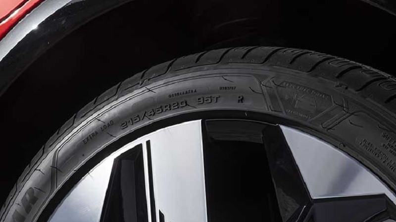 Goodyear омологировала три модели шин для Renault Megane E-Tech