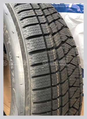 Kumho WinterCraft WS71 235/70 R16 106H