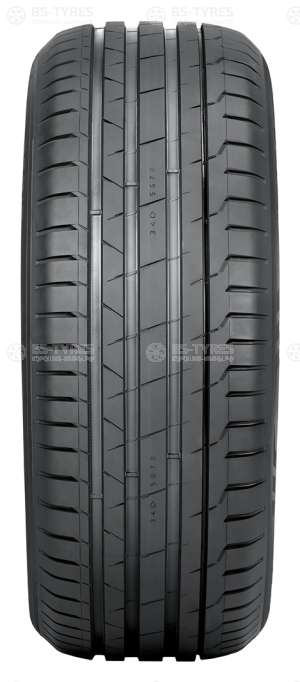 Nokian Tyres Hakka Black 2 225/45 R18 95Y (2017)