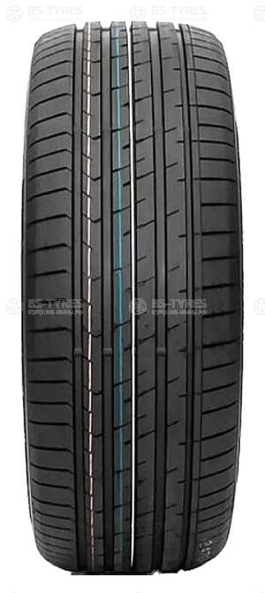 Royal Black Explorer II 245/45 R19 102Y