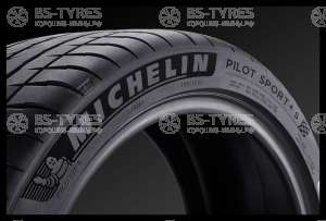 Michelin Pilot Sport 4S 265/35 R19 98Y